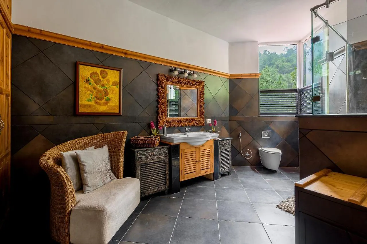 Saffronstays Ekam, Chail - Forest Villa Near Chail Cricket Ground Shimla 0*,  India